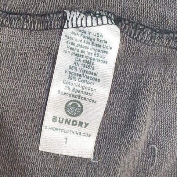 Sundry Womens Top Small Gray Snake Print Casual Sweatshirt Size 1 - Picture 7 of 10